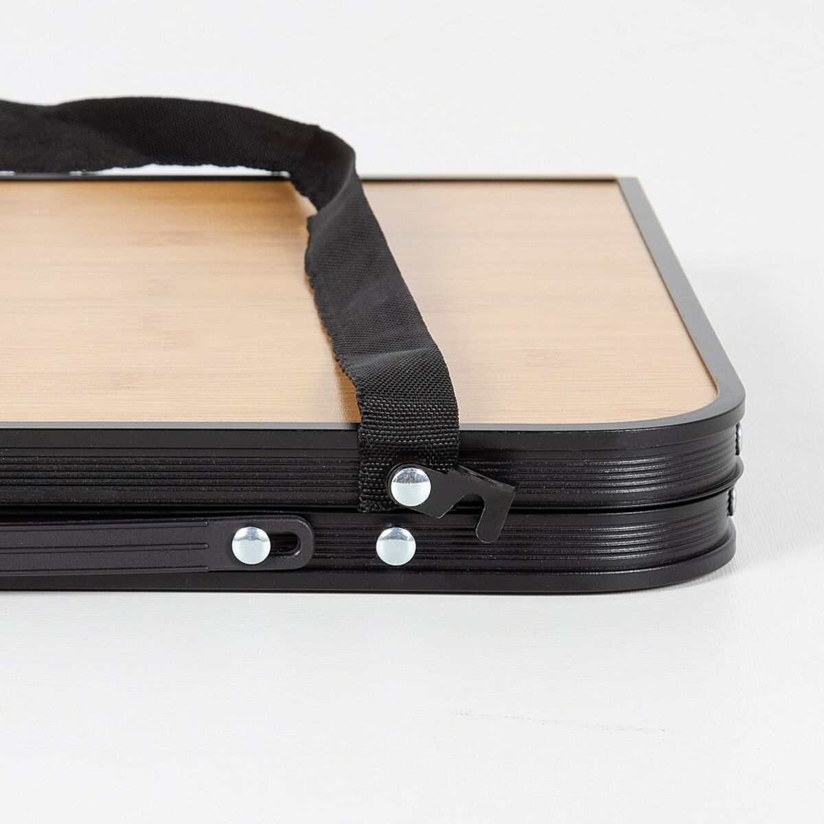 V1H778865B01D50E5688138FC651D9C815CRP6