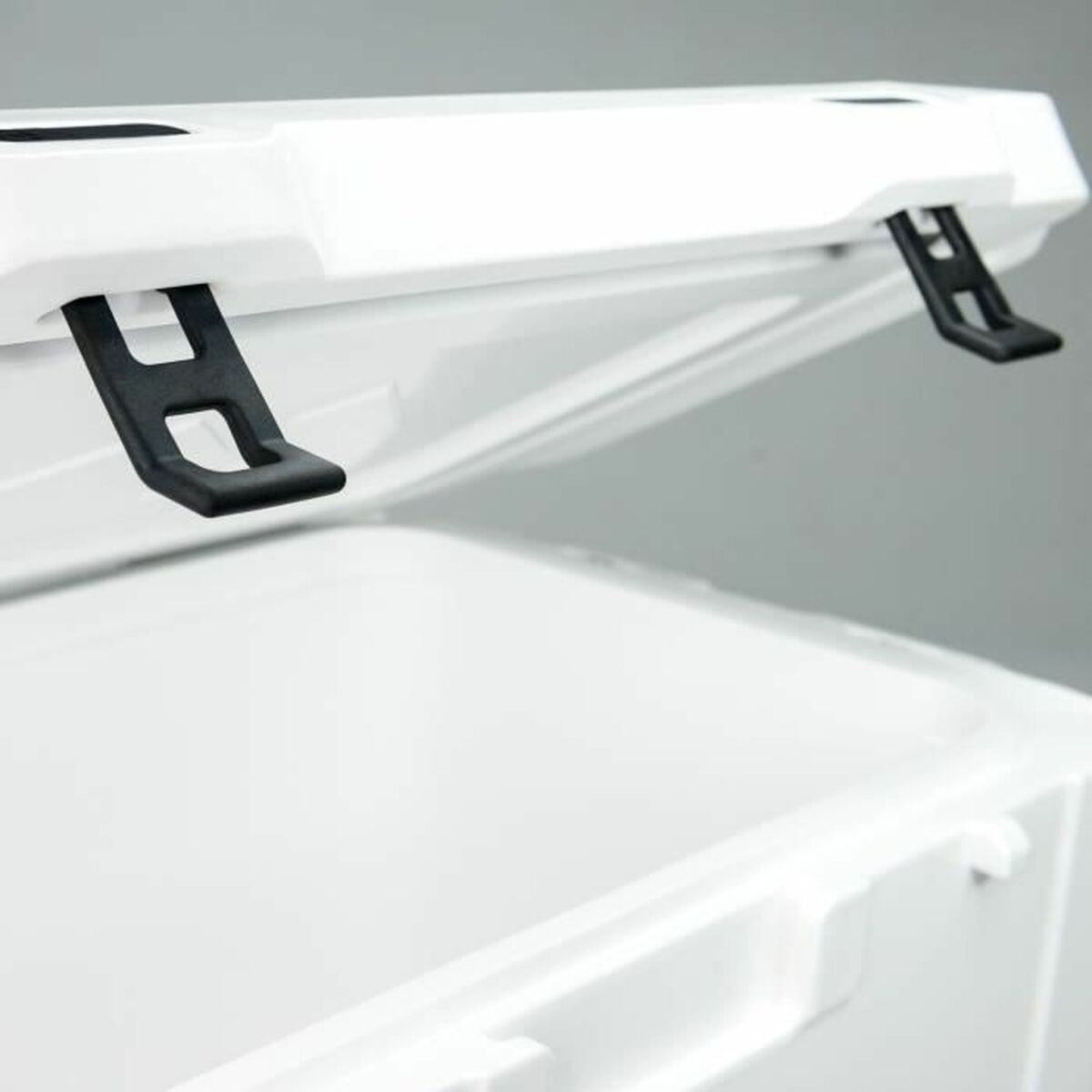 V2HD6332AA24A705D9BBB5D457FE870F040R6657937P5