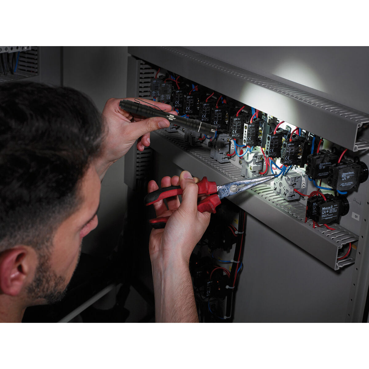 V2H78895EA255A5D4E553C16A743B40CEACR6626176P9