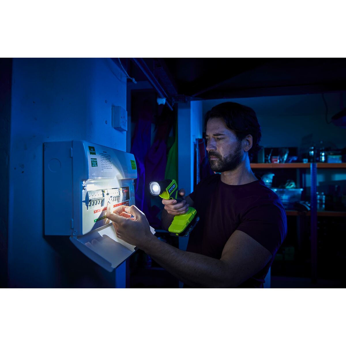 V6H5A5712A5208B8F910225DBDEF9A1529FR6446884P4