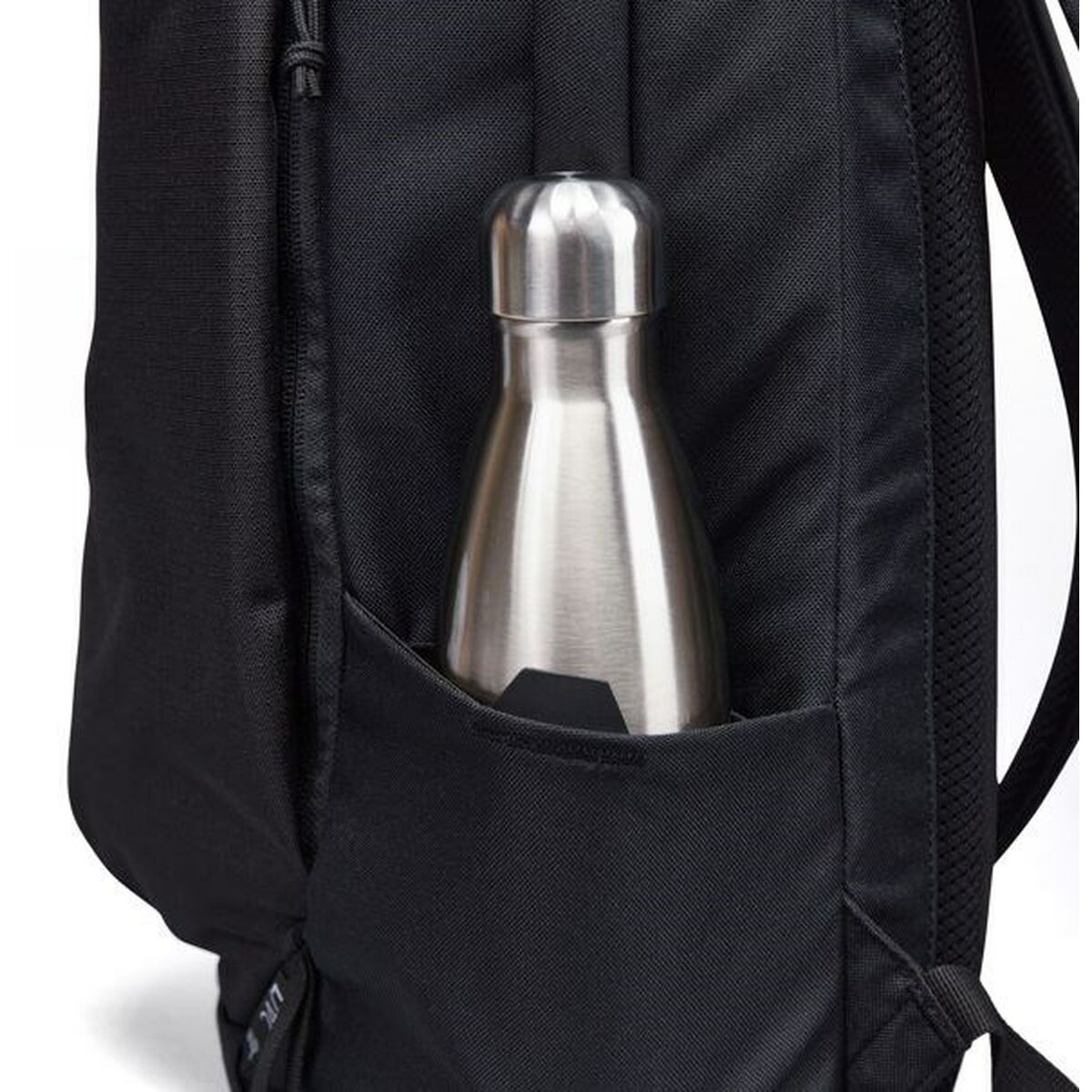 V2H20758E047CEC3EB7004E852D3CF30D53R5643493P6