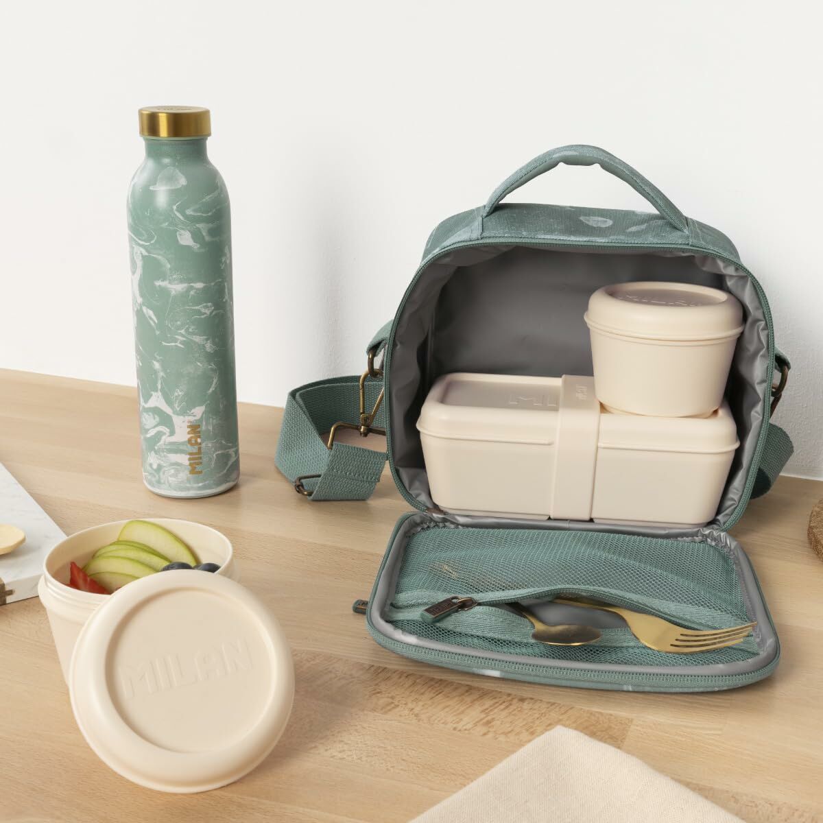 V2HBB940617F2CB6EF5089E4D60FB11E16FR6102967P3