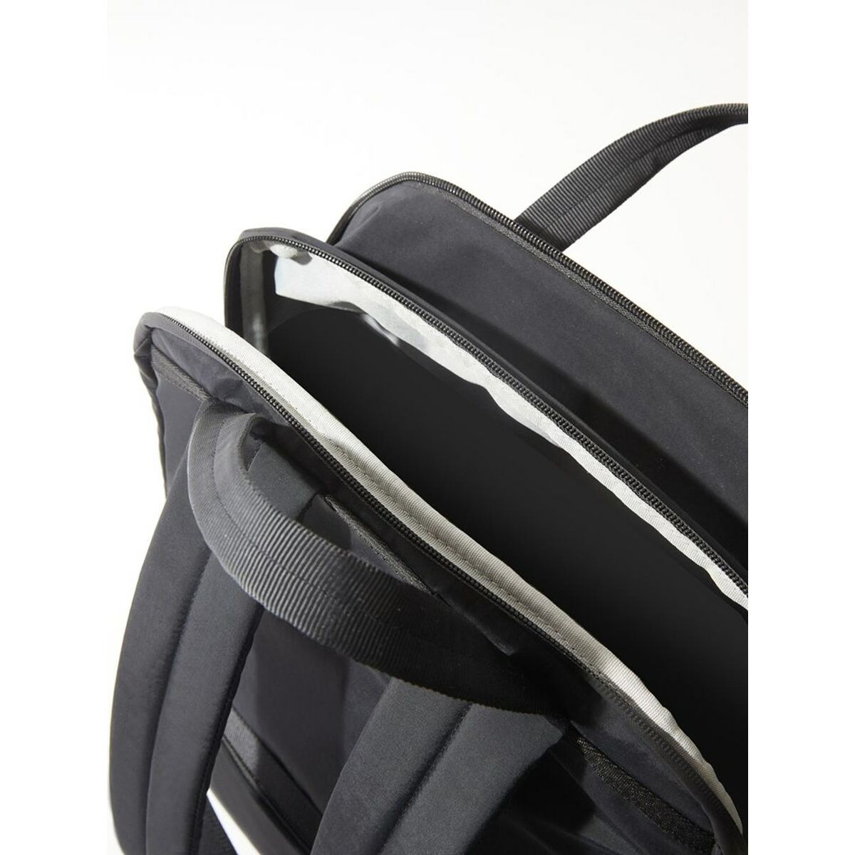 V1HBA8CC087ED9A60C79024CC37E47E08C3RP9